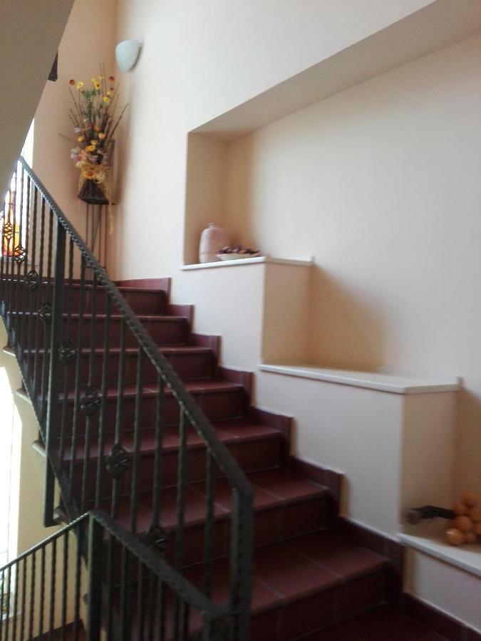 Casa Iovara Telese エクステリア 写真