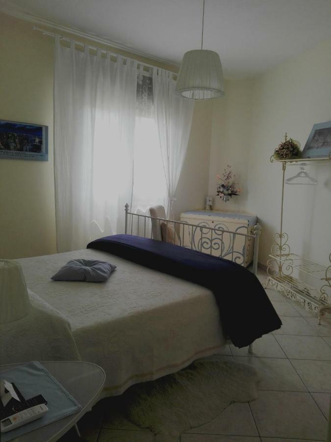 Casa Iovara Telese エクステリア 写真